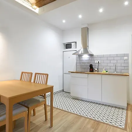 Ro Lively And Bright Apartment Next To Blai St